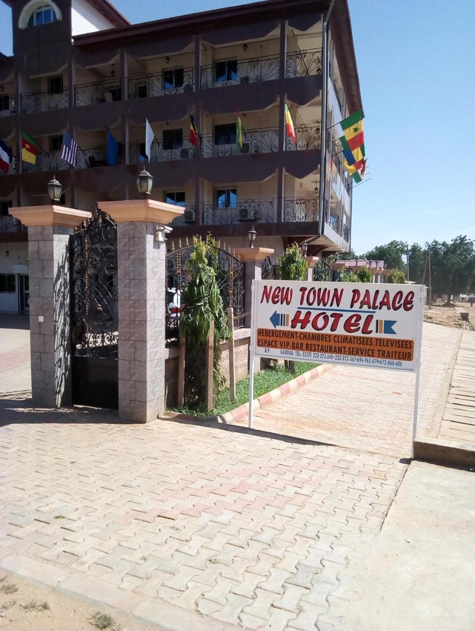 New Town Palace Hotel Garoua Екстериор снимка